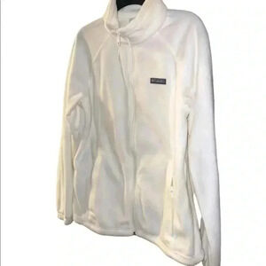 BRAND NEW 💕Columbia Sportswear Fleece
Women's Benton Springs™ Full Zip
